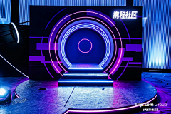 旭妮阳仔采集到朋克空间