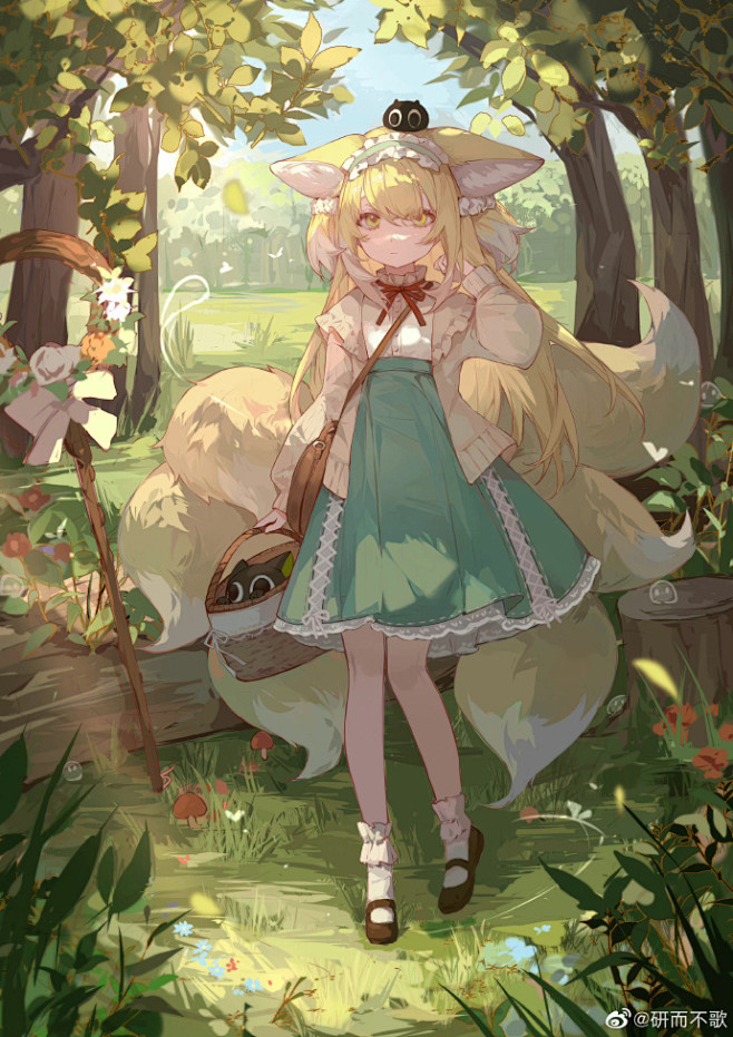 明日方舟超话#明日方舟##铃兰# 嘿咻...