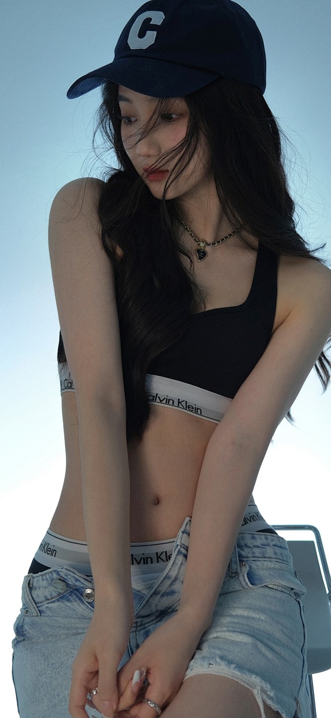运动系少女
采集@别致的七
cr：白兔糖
