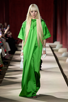 童小楹宝贝采集到Gucci RESORT 2024