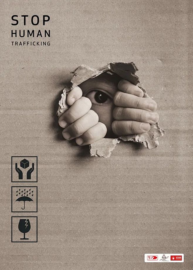 以“STOP HUMAN TRAFFIC...
