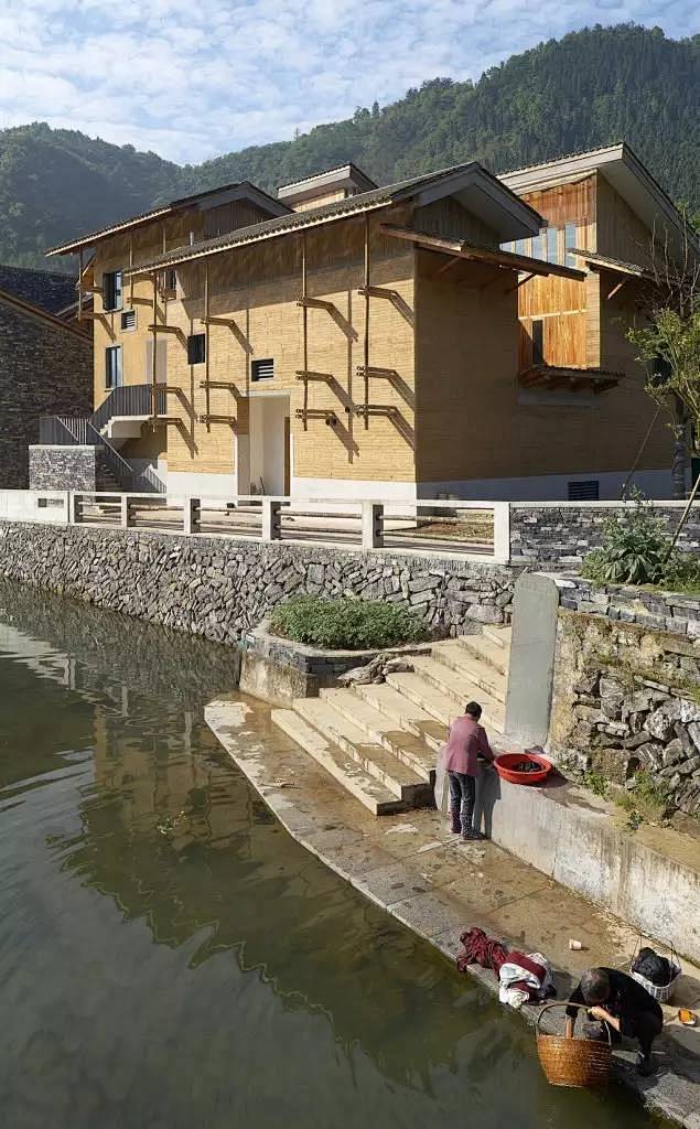 中国唯一获普利兹克建筑奖的王澍，在杭州富...