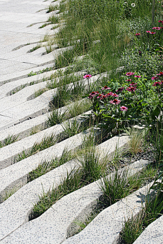 com【创意景观铺装设计图集下载】园路汀步透水嵌草石材铺装/街道公园