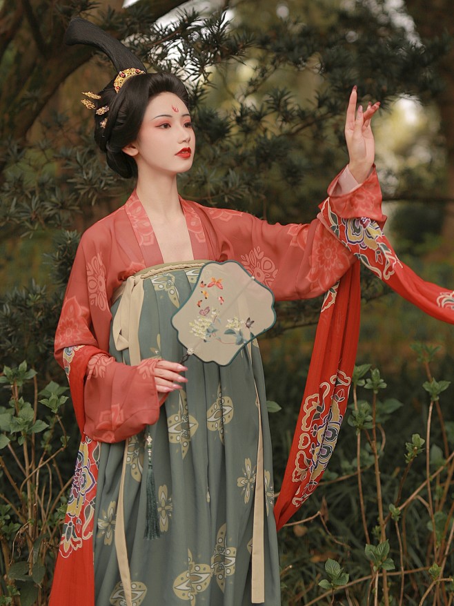 【青筝赋】唐风齐胸衫裙一片式4米摆-淘宝...