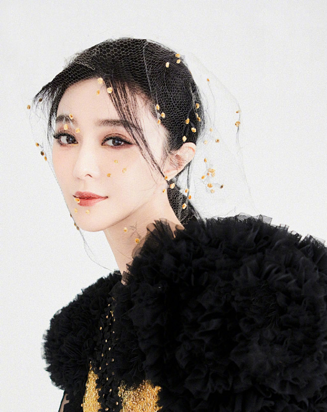 瑞琛elaine从34we32q24转采于2021-04-04 01:30:56范冰冰照片收集瑞琛