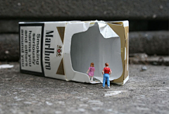 安若生采集到The Art of Slinkachu – Tiny Hand