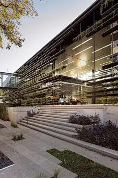 #architecture : Falcon Headquarters 2 / Rojkind Arquitectos + Gabriela Etchegaray