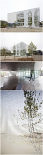 筑龙网建筑师圈：白色体块画廊，韩国，SsD建筑事务所设计。建筑用于展示从巨型雕塑到绘画到多媒体装置等各种现代艺术品，空间在比例和光照上非常独特，这使策展人能够在未来容纳各种新形式的艺术和媒体。http://t.cn/zOzjqx1