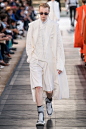 Berluti Spring 2020 Menswear Fashion Show : The complete Berluti Spring 2020 Menswear fashion show now on Vogue Runway.