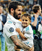 今天是的父亲节
祝我团的奶爸们节日快乐

皇马 halamadrid ​​​​