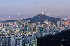 夜晚的首尔，韩国城市的天际线