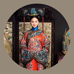 羽笙婕娴采集到服饰