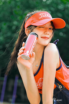 耶椰业吔采集到女