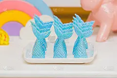 以美人鱼为主题的生日装饰，在巴西广泛使用