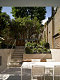 Design ideas for a modern landscaping in London.