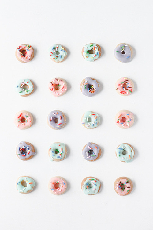 Candy Mini Donuts DI...