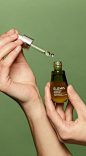 Superfood Facial Oil, available on ELEMIS.COM // 90% of women agreed that the product left the skin feeling smooth 93% of women agreed that the product left the skin feeling soft 90% of women agreed that the product left the skin feeling hydrated 88% of w