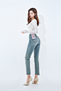 -5KG JEANS vol.77 by 츄(chuu) : ★200만장 돌파! 국민청바지 오.키.로.진★출시될때마다 핫이슈를 몰고 다니는 마이너스진!! 트렌디템! 디스트로이드진도 역시 오키로진!! PRODUCT INFO빈티지한 매력의 팬츠를 소개해드릴게요-! 밑위가 길게 나온 하이웨스트로 허리를 잡아주면서 허벅지라인과 무릎부분의 자