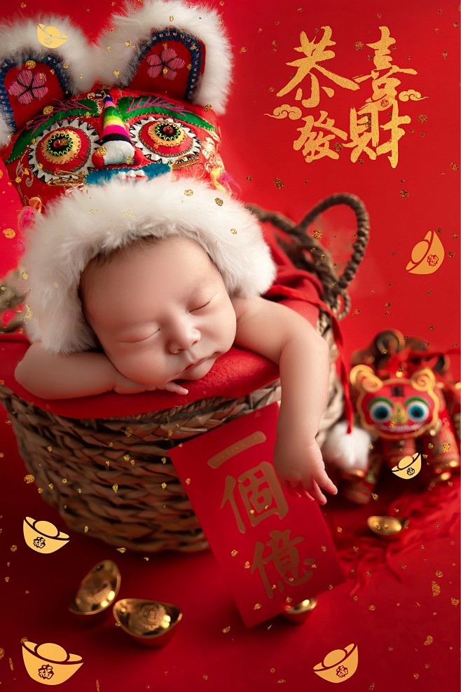 小乖新生儿摄影的儿童摄影作品《新年宝宝》