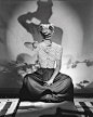 摄影师Horst P. Horst作品 黑白和光影搭配出来好绝！_3762568316