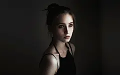 精选甜美欧美美女性感唯美桌面壁纸