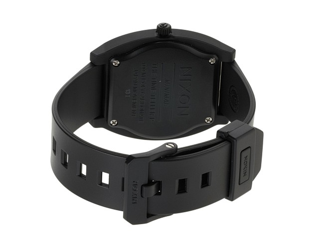 Nixon The Time Telle...