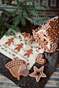 Gingerbread house, 
cookies & needlework
Merry Christmas