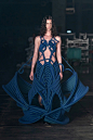 #图# Looks from RYUNOSUKEOKAZAKI Collec... 来自绿图哥 - 微博