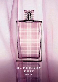 ReasonYu采集到●BURBERRY | 巴宝莉