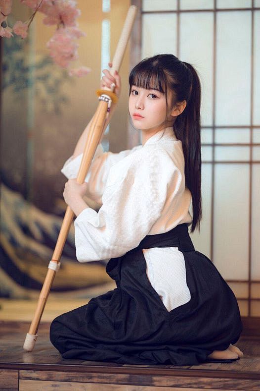 (857) Pinterest