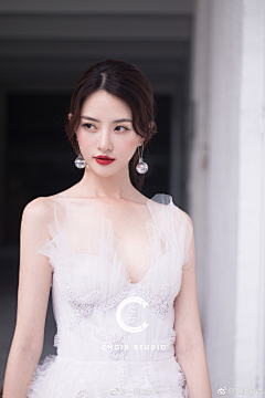 相逢何必曾相识1采集到美女