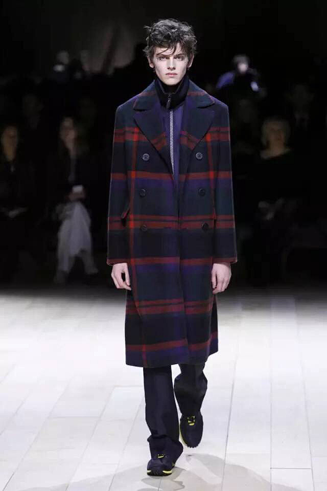 Burberry 2016秋冬高级成衣系...