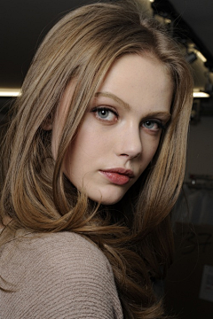 骑着猪的驴打滚采集到Frida Gustavsson