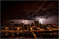 在facebook上看到一张照片拍昨晚匹兹堡的雷雨，实在是太惊艳了，忍不住传上来。