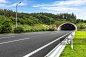 高速公路隧道_创意图片