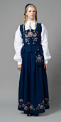 #绘画参考#北欧挪威传统服饰参考（女子篇），122P。打包下载O网页链接（关注@CG美术人网 ，每天都分享优质绘画资源）