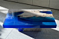 切割大理石和树脂合并的Lagoon Table | Al 生活圈 展示 设计时代网-Powered by thinkdo3