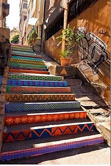 【黎巴嫩 贝鲁特 街头艺术】楼梯涂鸦，充...