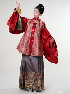 李幼长采集到衣服
