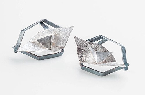 Claudia Steiner. Ear...
