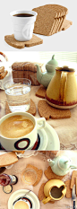 面包造型的软木餐垫“Toast It”。巴西Oiti工作室设计。 via: http://t.cn/7PRnr