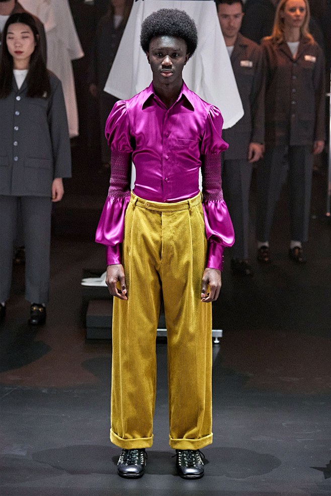 Gucci Fall 2020 Read...