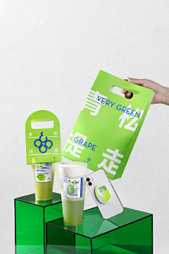 我有一只眠羊采集到品牌设计