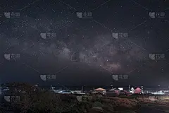 日本千叶县南博索半岛春天的星空