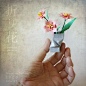 全部用折纸做成的mini花束，巧夺天工｜来自艺术家Katrin and Yuri Shumakov #纸艺#