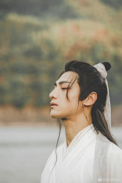 丐帮长老司马空空采集到狂风与海啸/Runyu