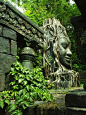 Jungle Cruise Statues - Lord Buddha: 