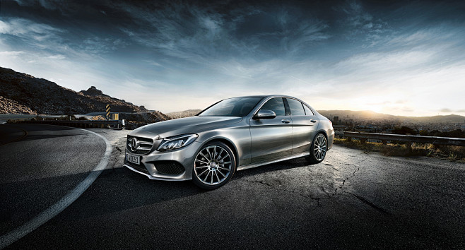 Daimler C-Class Camp...