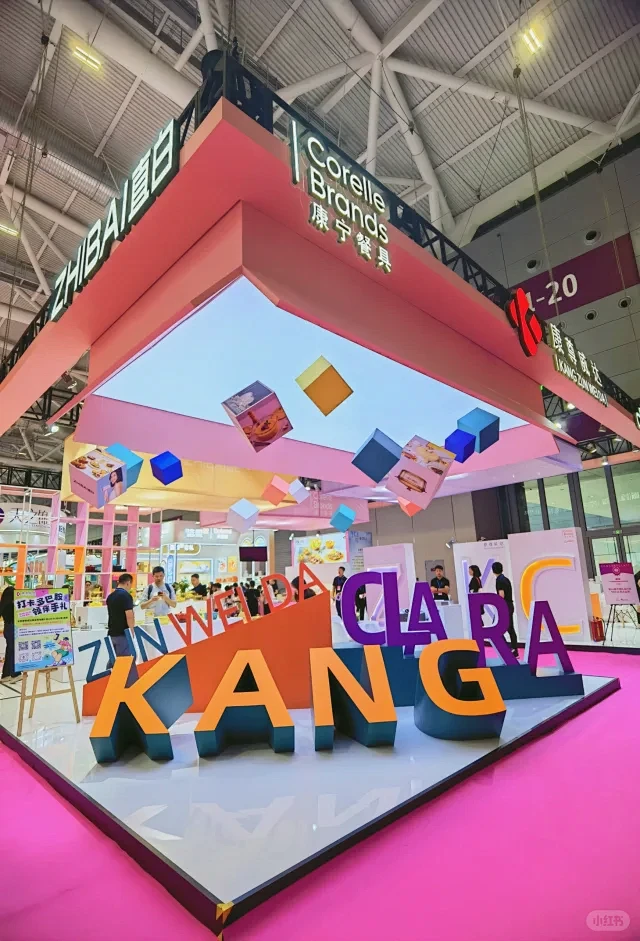 深圳礼品展，发现超美多巴胺风格的展馆