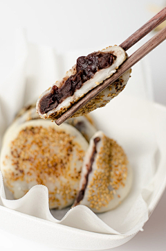 sticky rice cake with red bean paste